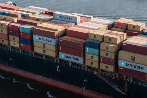 Containers op schip - Carl Stahl
